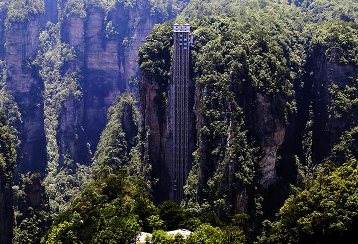 بلندترین آسانسور دنیا